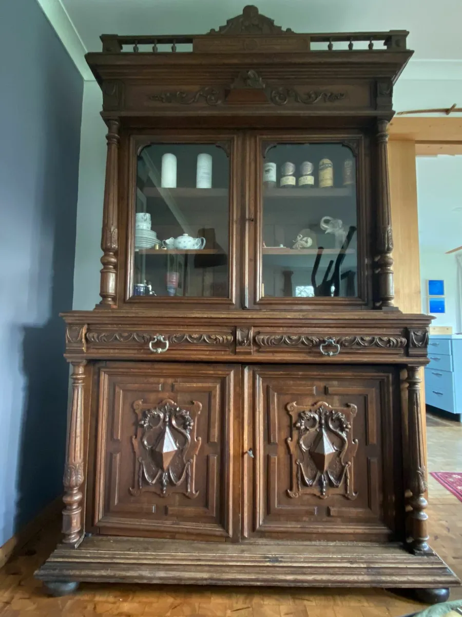 Antik French HenryII style oak buffet - Image 1