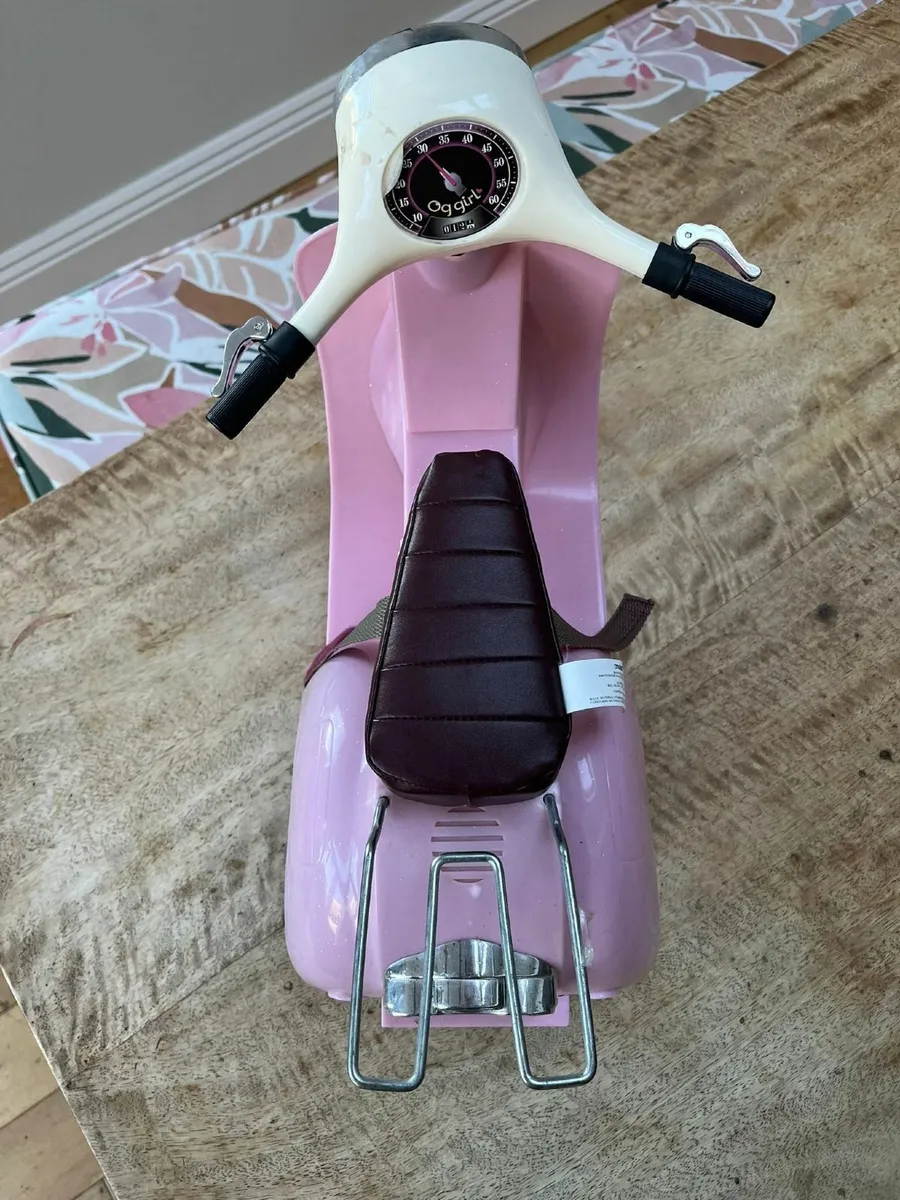 Our Generation doll's scooter and helmet - Image 2