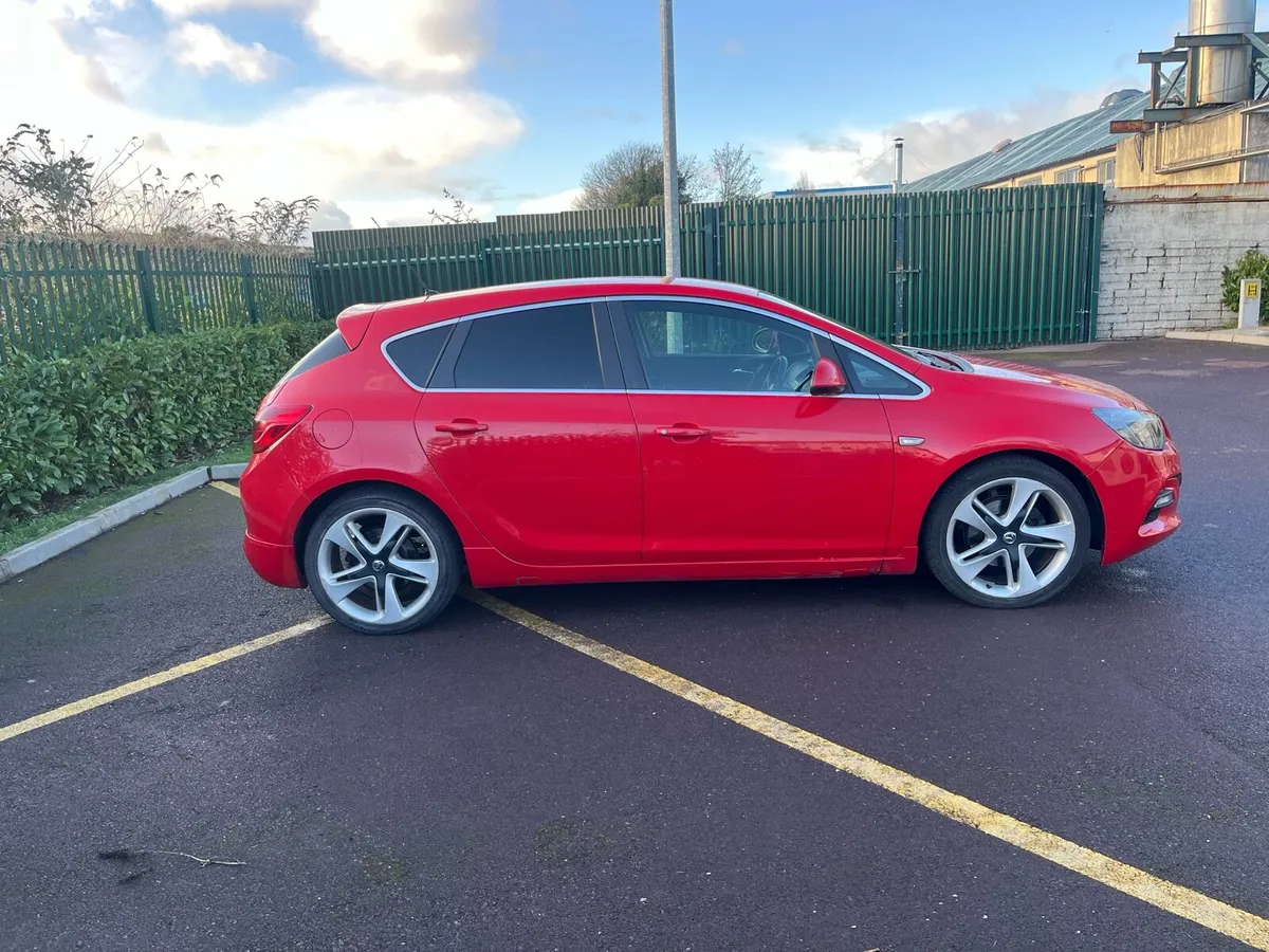 Vauxhall Astra 1.7CDTI Limited Edition - Image 3