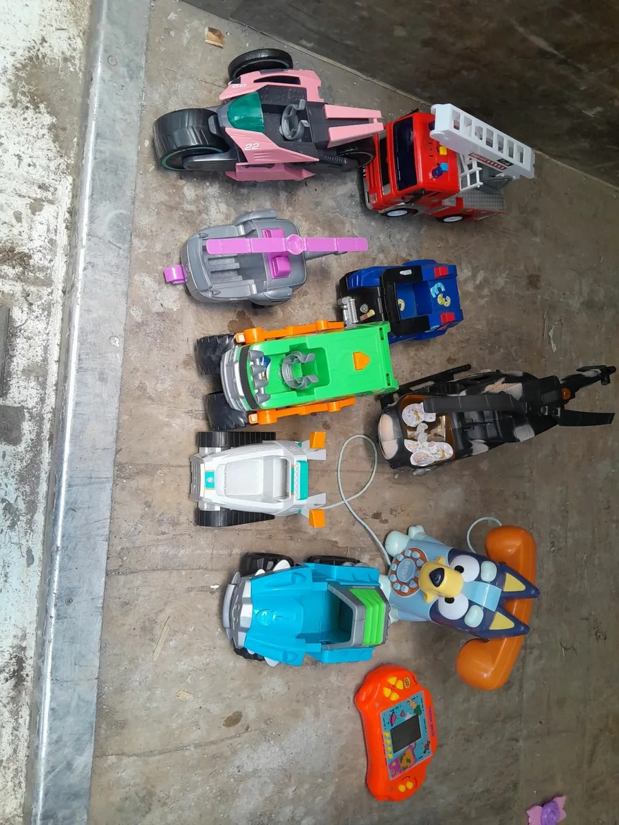 Free toys - Image 2