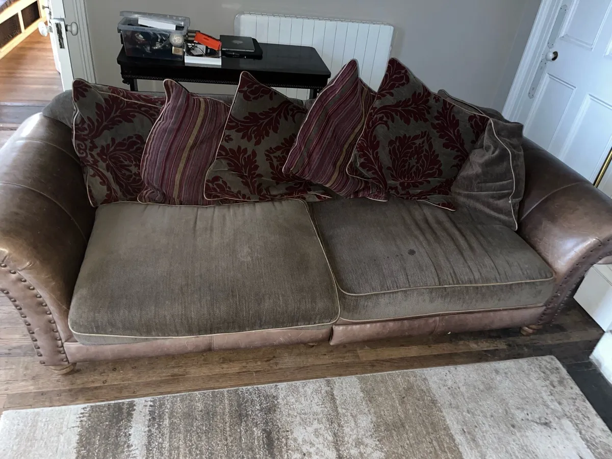 Couch - Image 1