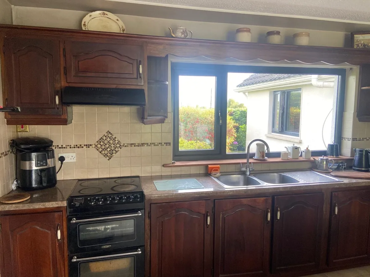 Mahogany Kitchen - Image 1