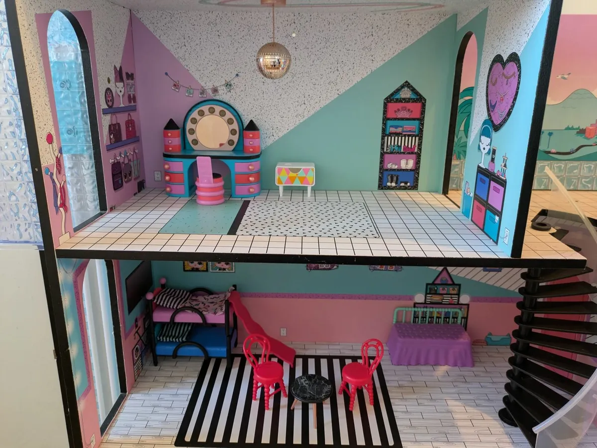 Doll House - Image 3