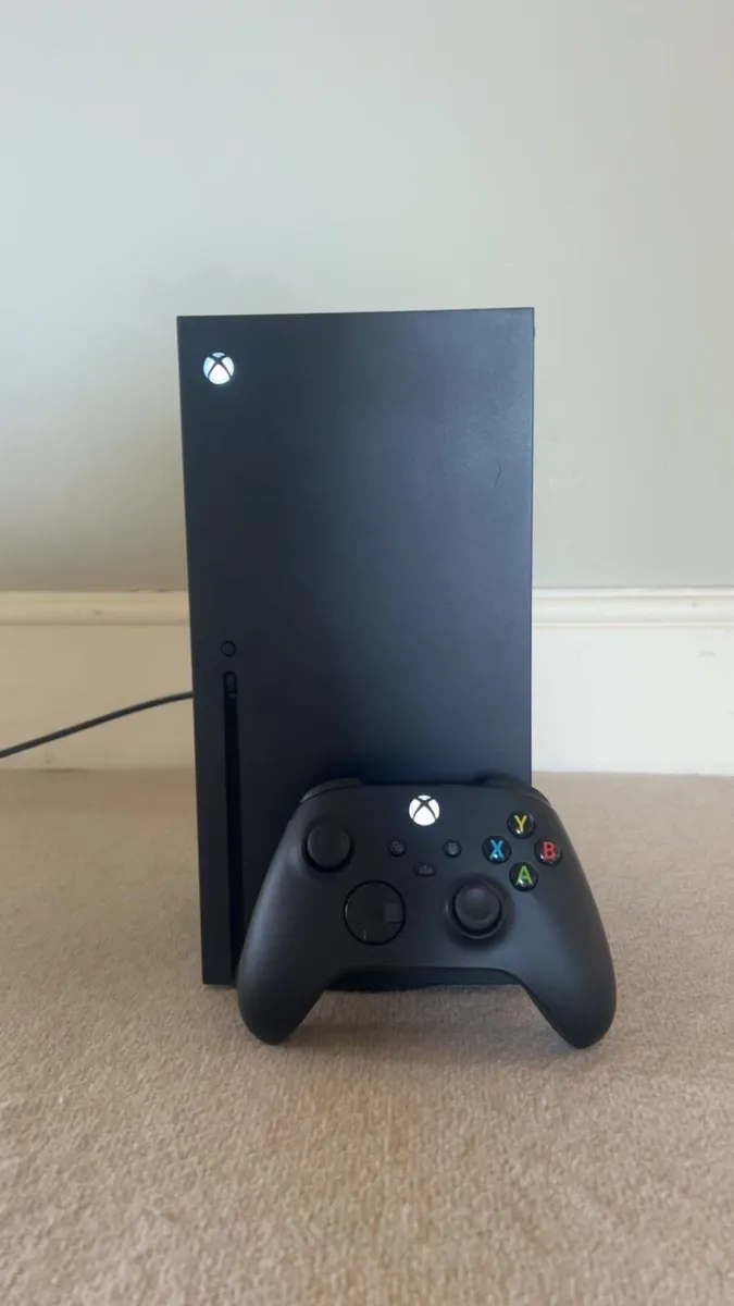 XBOX Series X - Image 1
