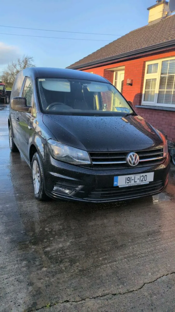 Volkswagen Caddy van - Image 4