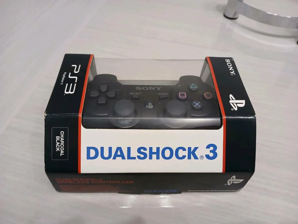 PS3 DUALSHOCK 3 WIRELESS CONTROLLER - Image 1