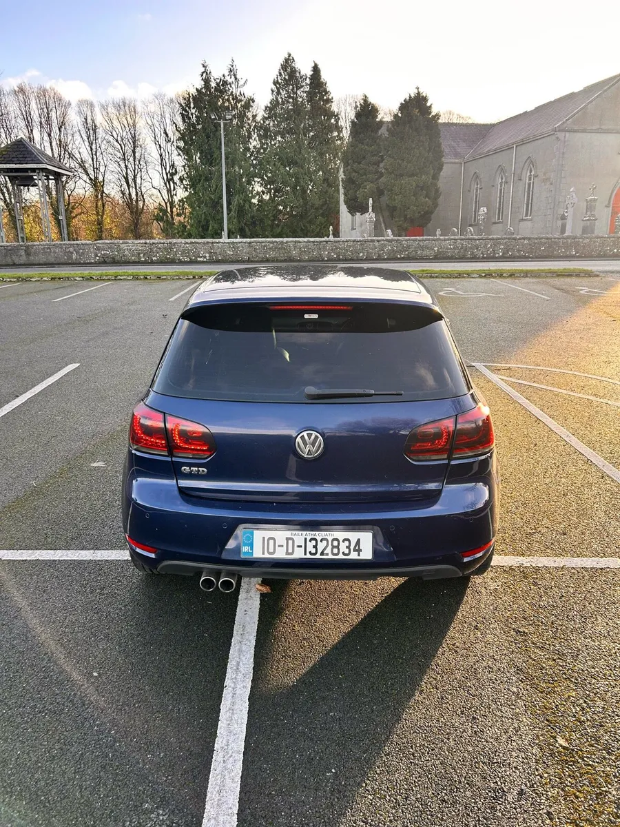 GOLF GTD AUTO - Image 4