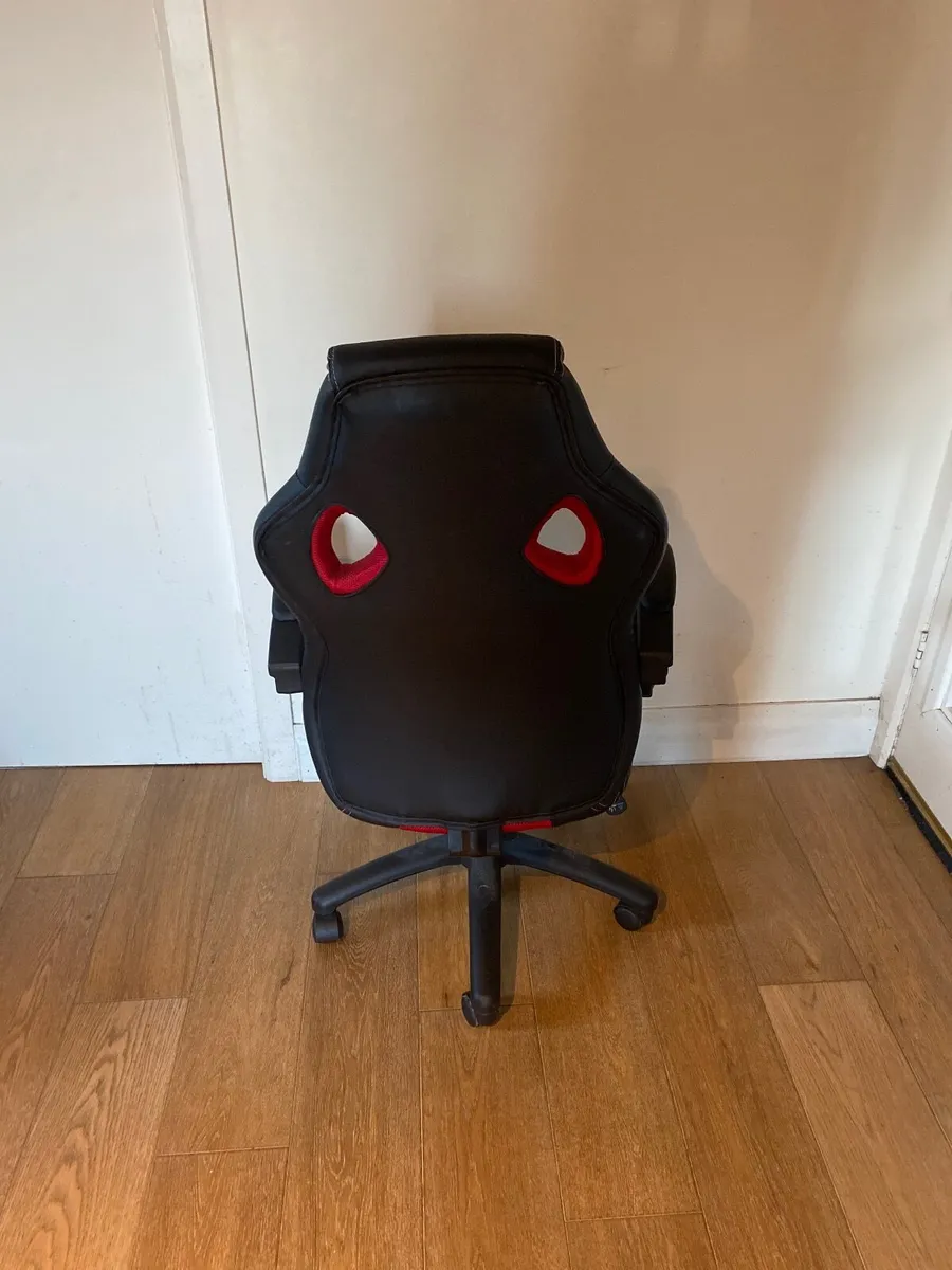 Gamer Chair - Image 3