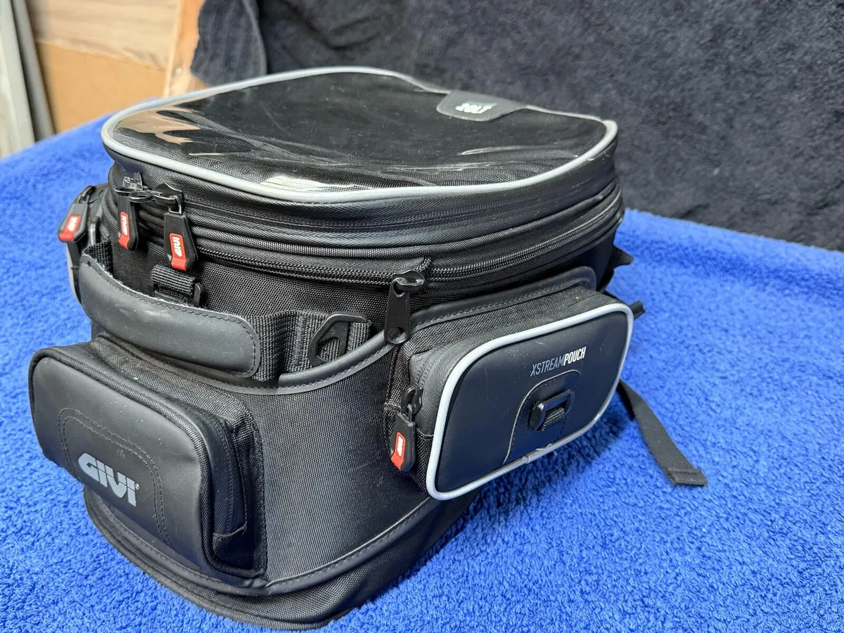 Givi Tank bag to suit BMW R1200/1250 for sale - Image 4