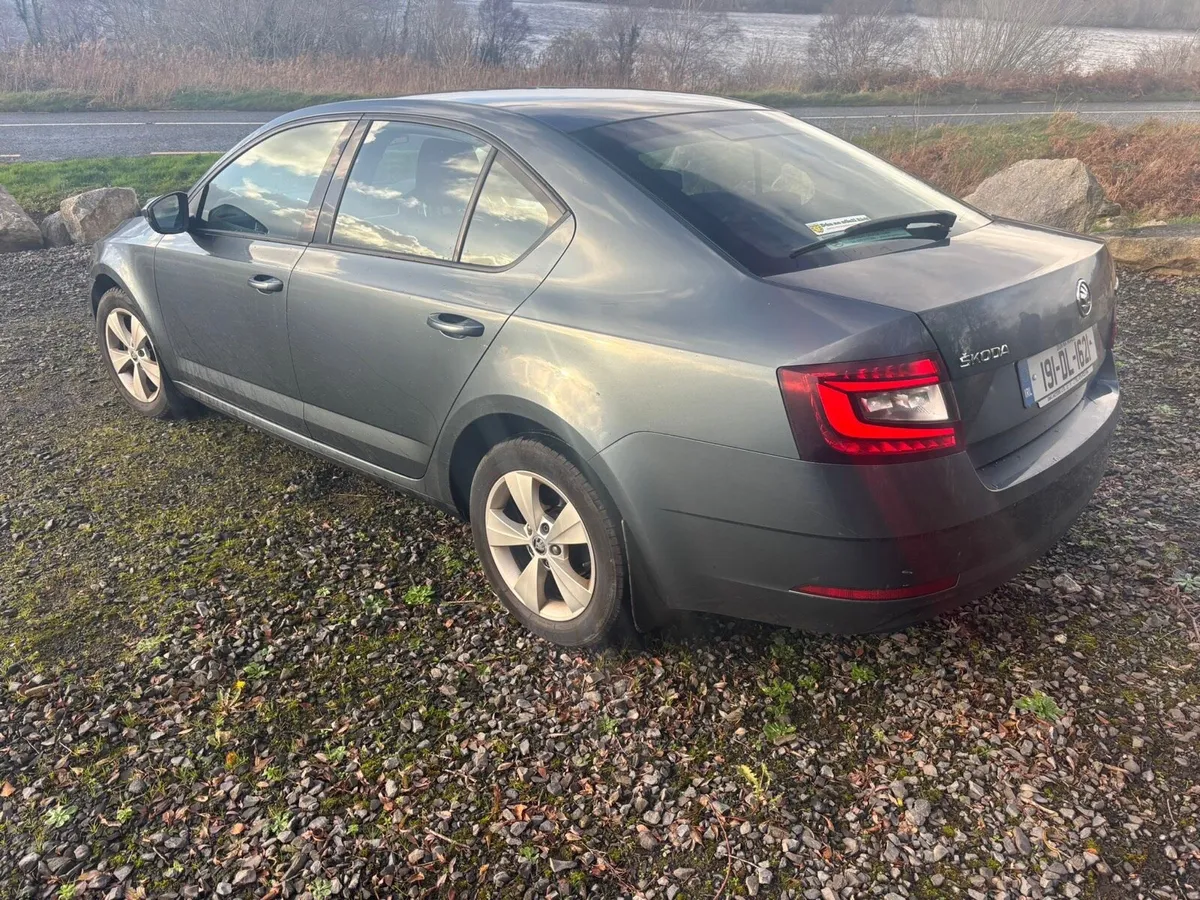 2019 SKODA OCTAVIA 1.6 TDI AMBITION - Image 4