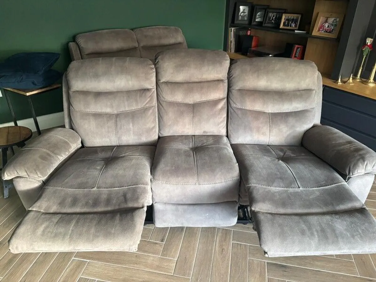 3+2+1 Fabric Recliner Sofa - Image 3