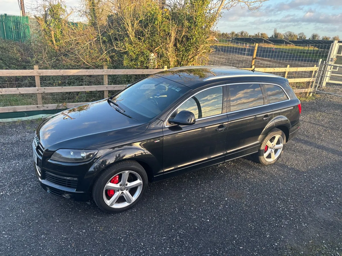 Audi q7 sline 7 seater €5200 new nct 2027 - Image 1