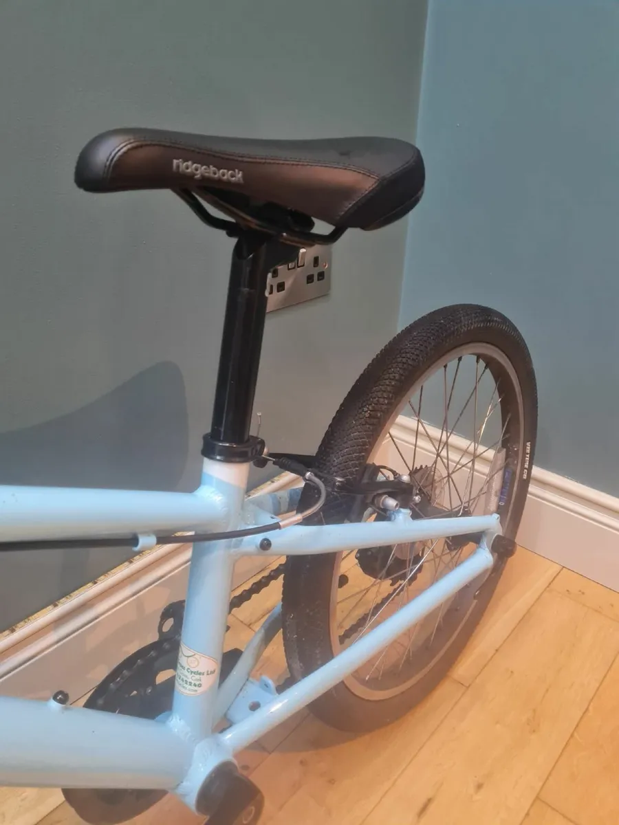 20 inch Ridgeback Bike - Image 2