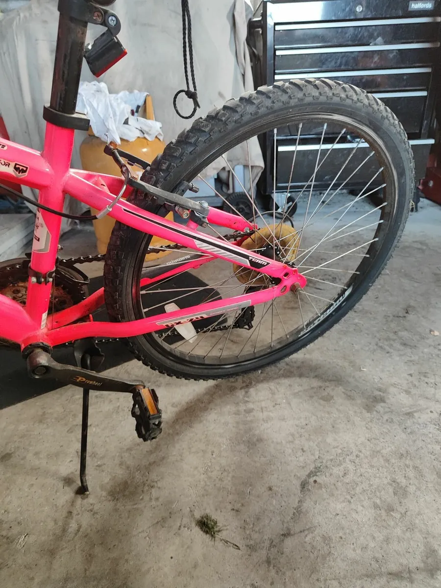 Childs bike - Image 4