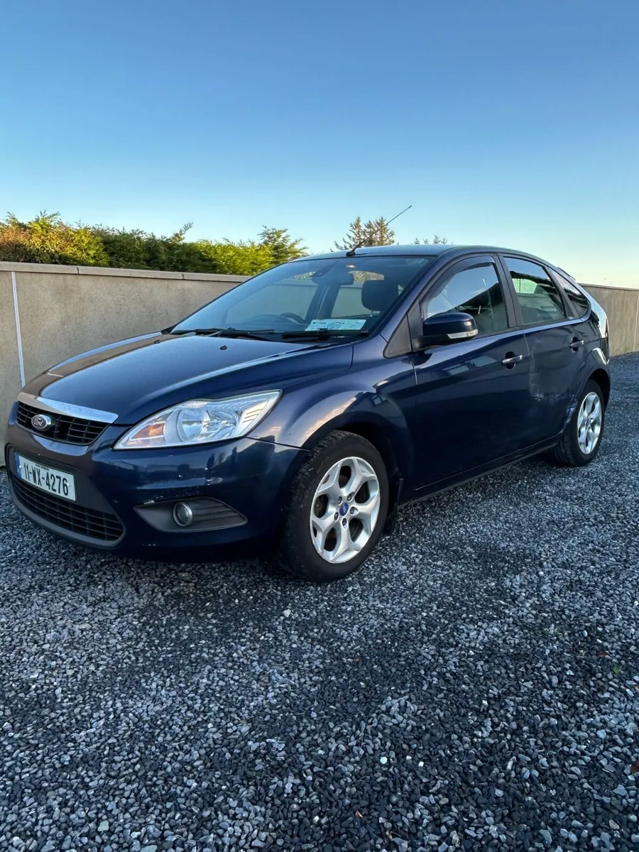 Ford Focus 2011 - Image 2