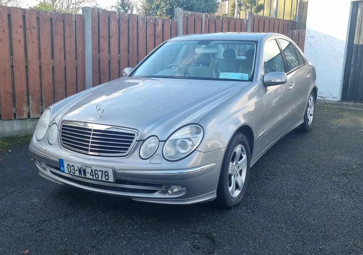 Mercedes-Benz E-Class 2003 - Image 1