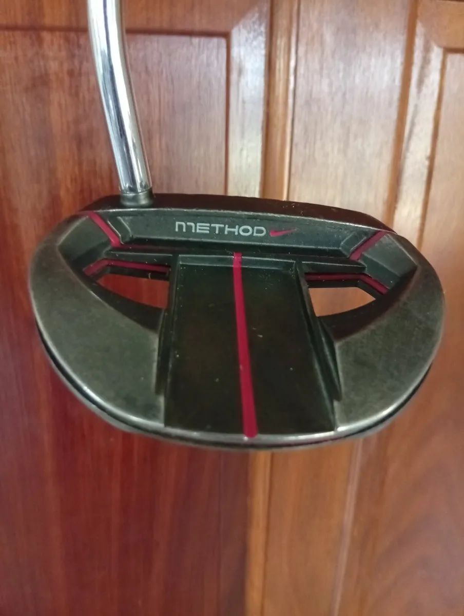 Nike 38 inch Method Counter Flex Putter - Image 4