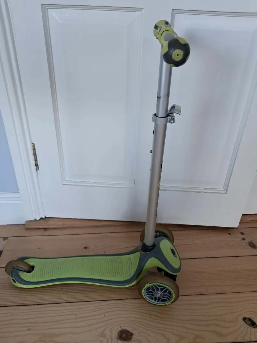 Globber scooter - Image 2