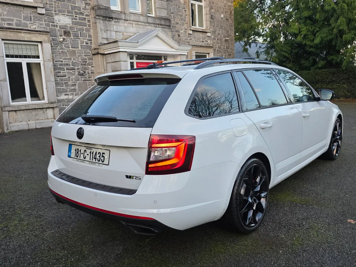 18 Skoda Octavia Vrs 2ltr 245 bhp Petrol - Image 3