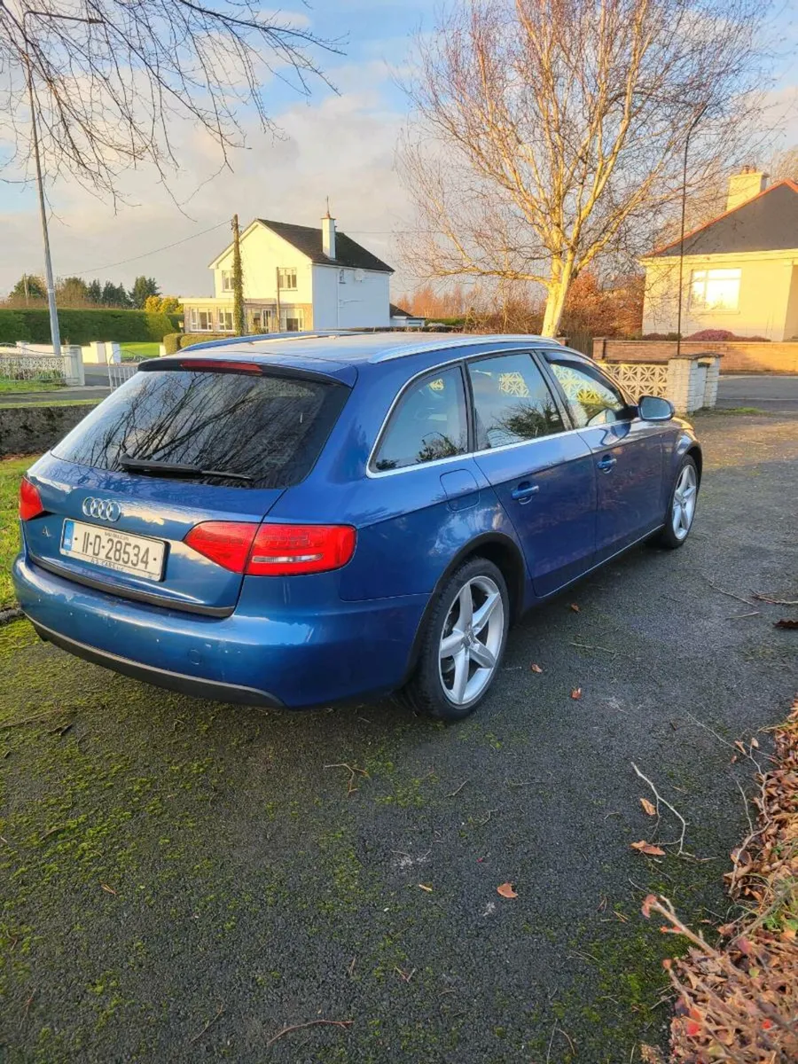 Audi 4 S-line automatic - Image 2