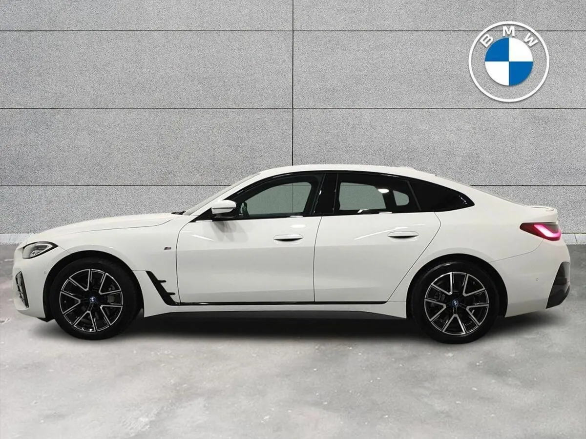 BMW i4 eDrive35 M Sport - Image 4