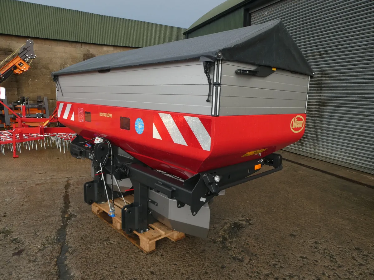 New Vicon Fertiliser spreaders - Image 2