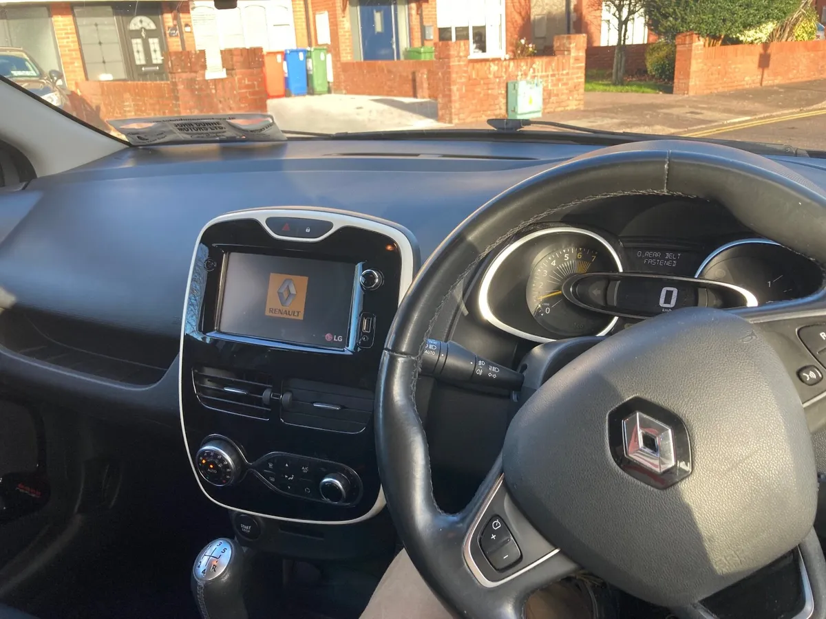 Renault Clio 2016 DYNAMIQUE NAV TCe - Image 3