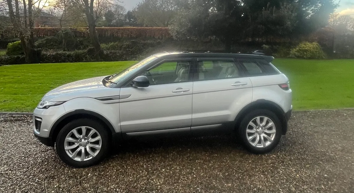 Land Rover Range Rover Evoque 2019 - Image 1