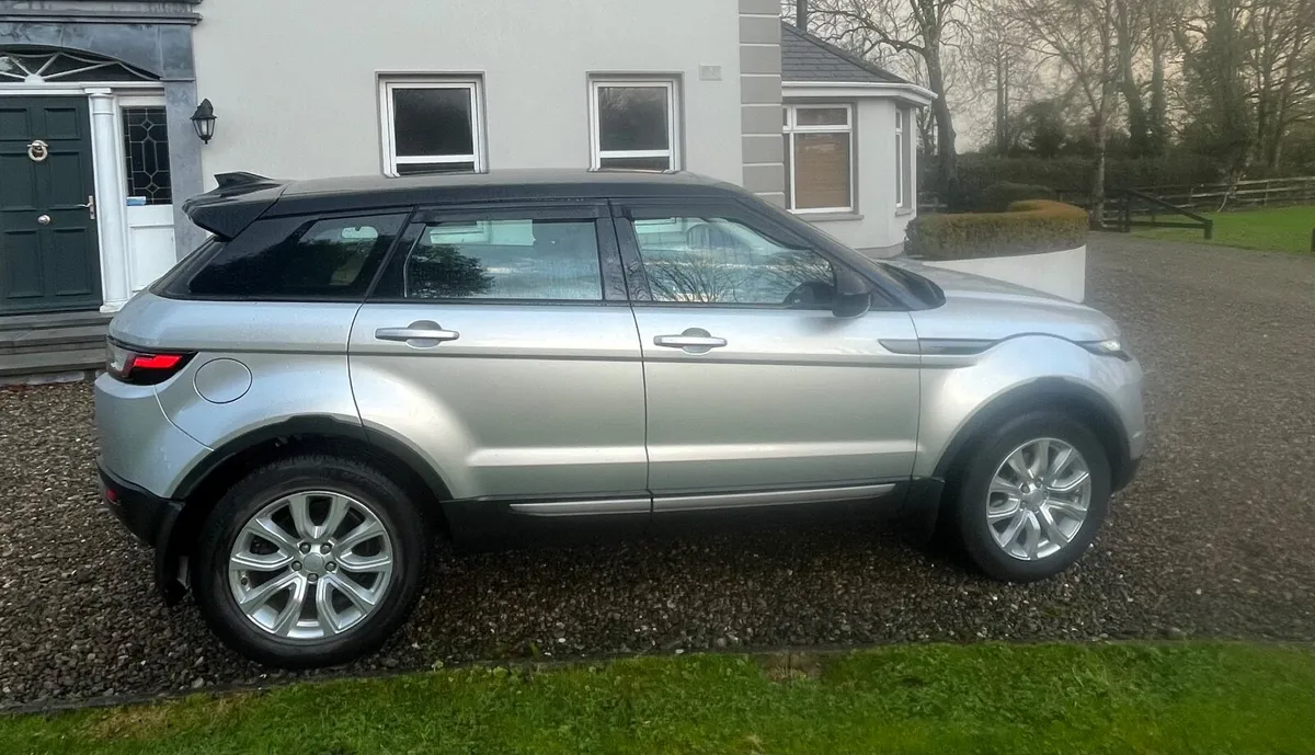 Land Rover Range Rover Evoque 2019 - Image 3