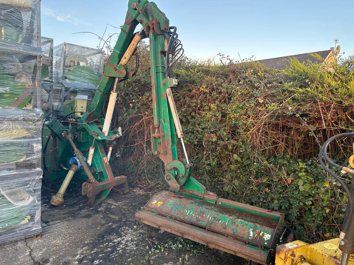 Selection of Hedgecutters - Image 3