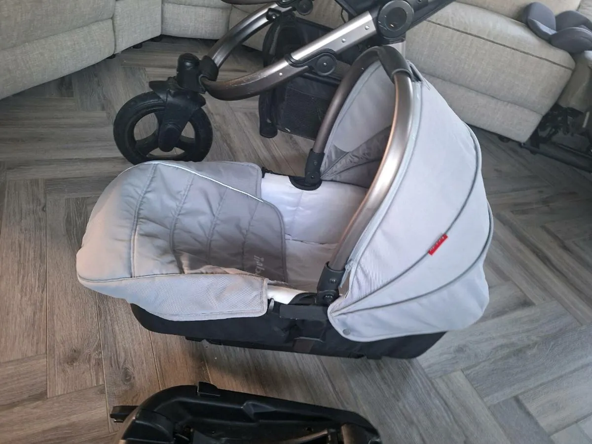 Infababy travel system - Image 3