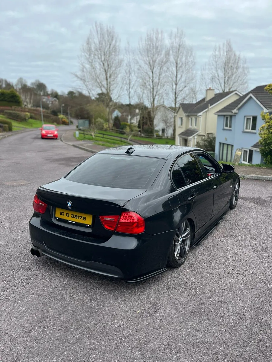 BMW e90 318d M-Sport - Image 4