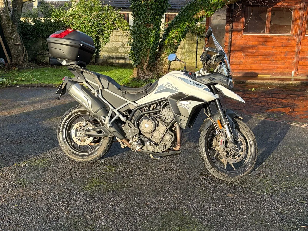 Triumph Tiger GT 900 LRH - Image 1