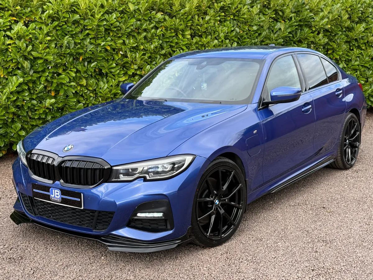 BMW 330e M-Sport Auto 2020 *Great value* - Image 1