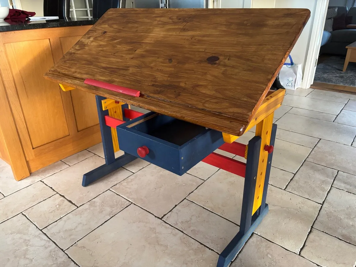 Student Study Table - Image 3