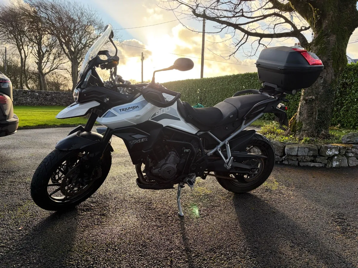 Triumph Tiger GT 900 LRH - Image 4