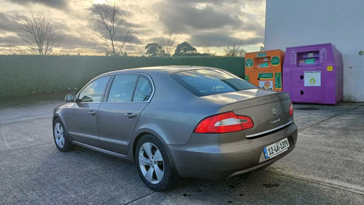 Skoda Superb 1.6 TDI Greenline - Image 4