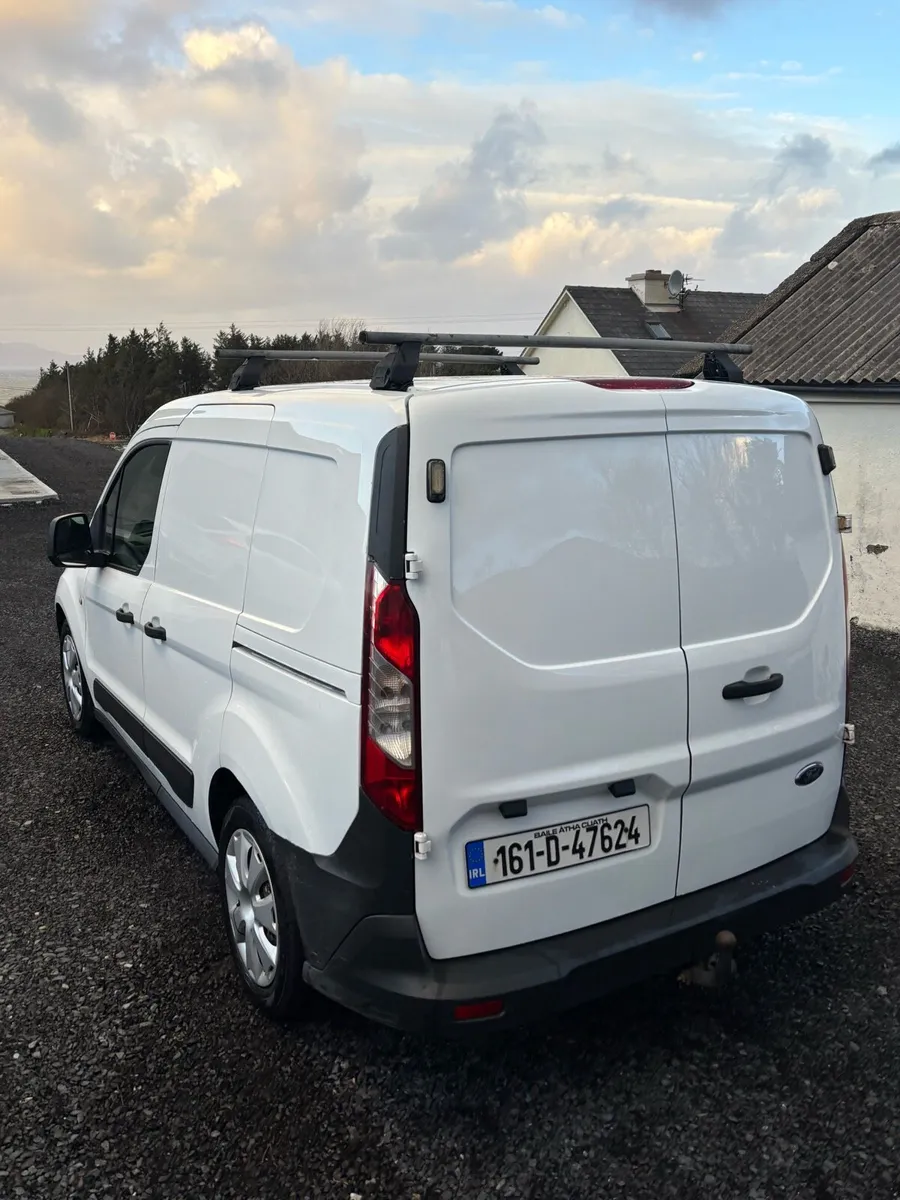 Connect van with years tax - Image 4