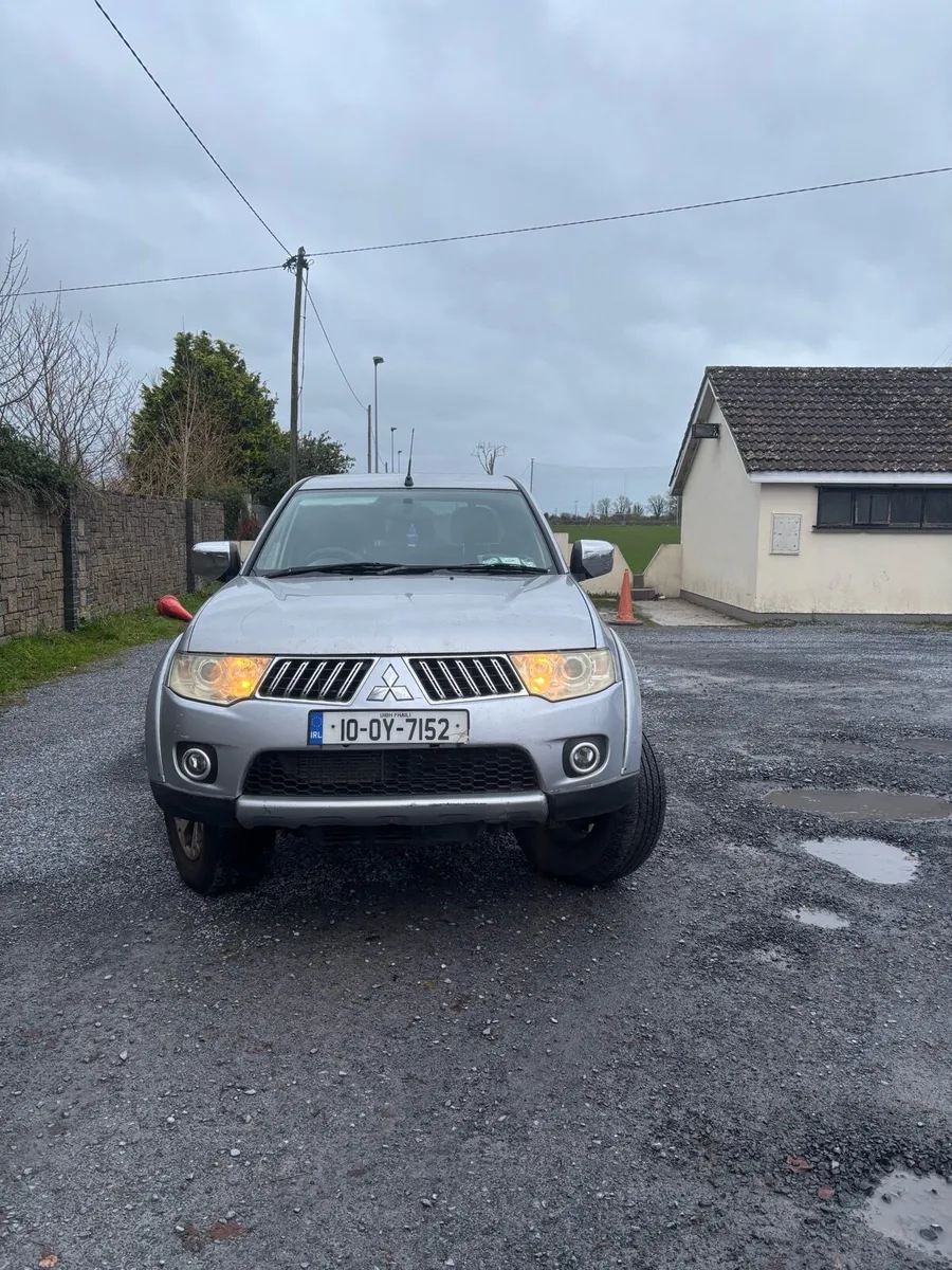 Mitsubishi L200 - Image 1