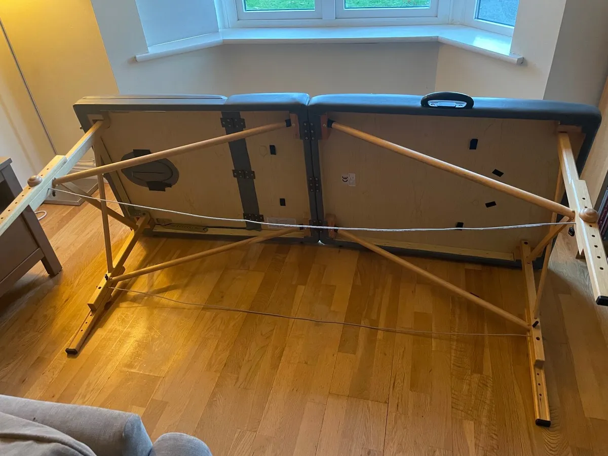 Foldable Massage Bed - Image 2