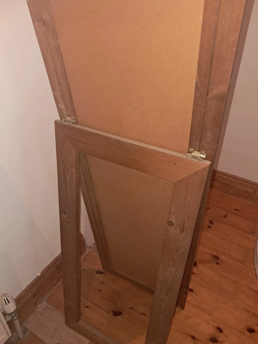 Mirrors and cd holder - Image 2