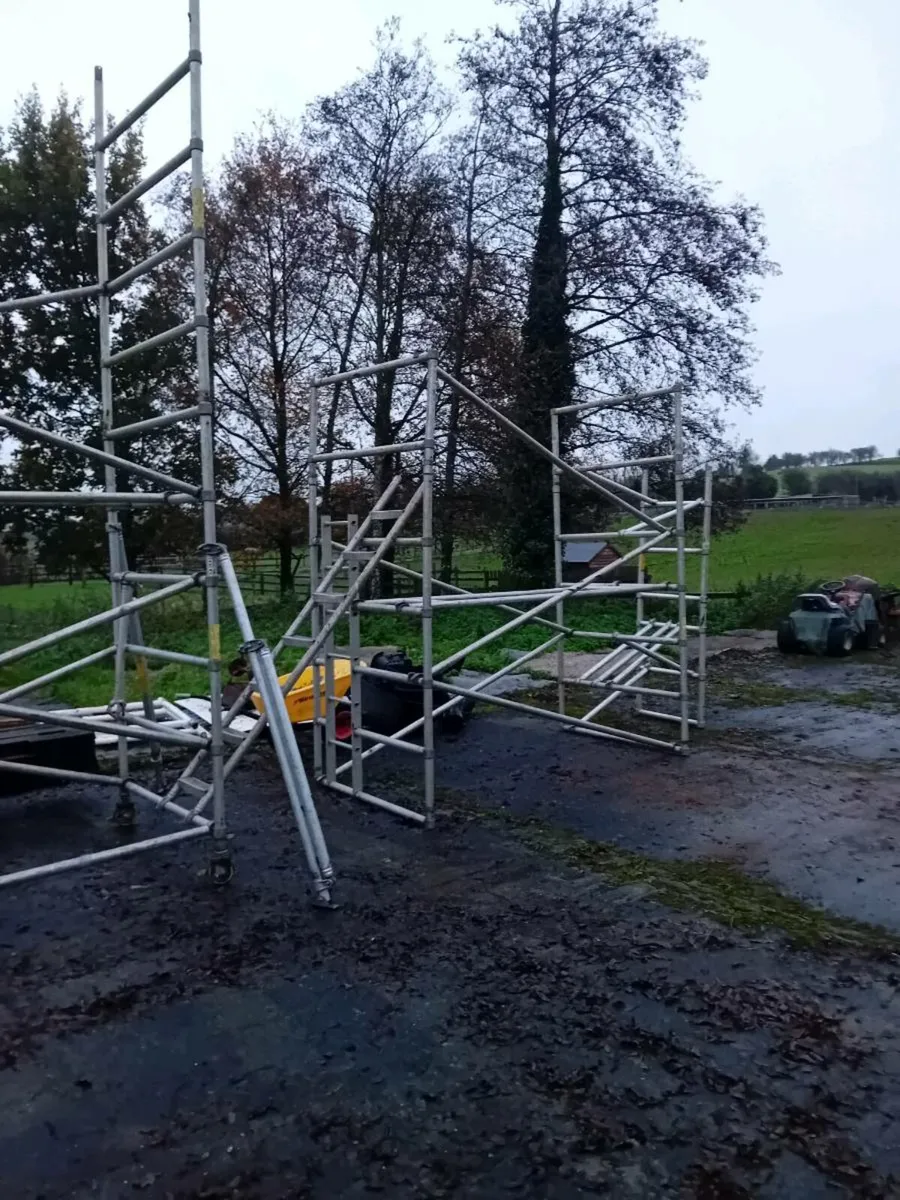 8m top quality scaffold tower - Image 1