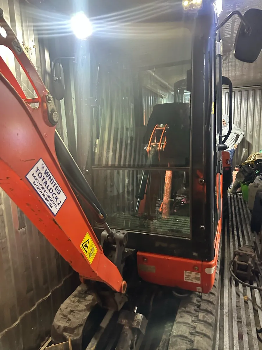 Kubota digger - Image 3