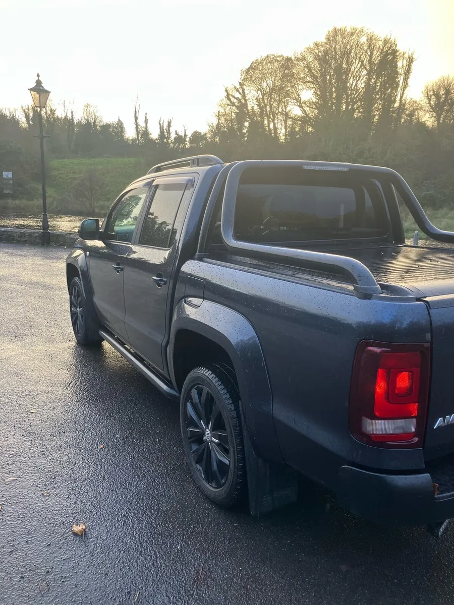 VW Amarok V6 Black Edition - Image 3
