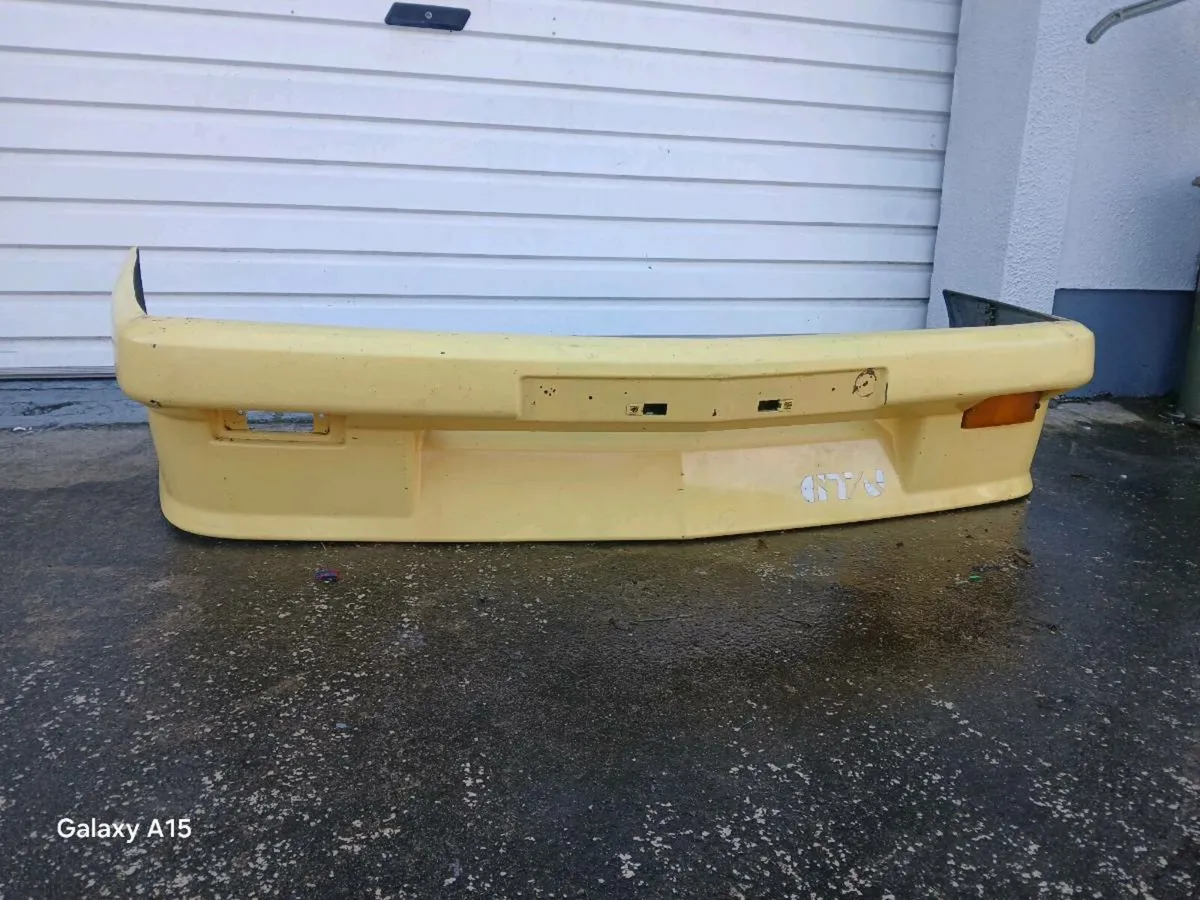 Manta GTJ front bumper and Ford/honda parts - Image 1