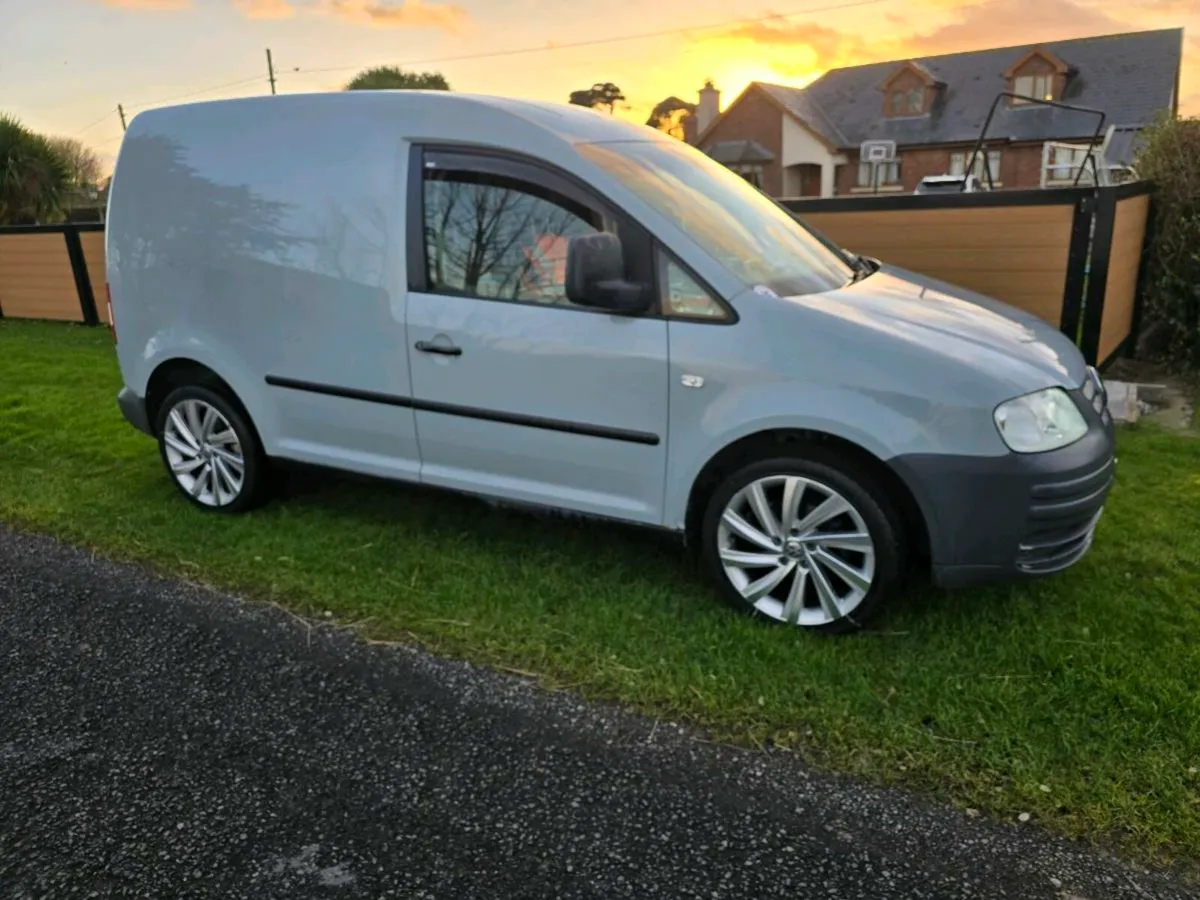 Vw Caddy - Image 2