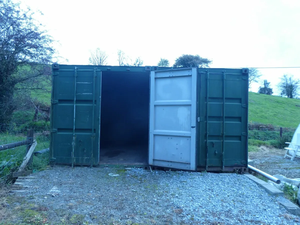 2x 20 feet long Steel Shipping Container for sale. - Image 2