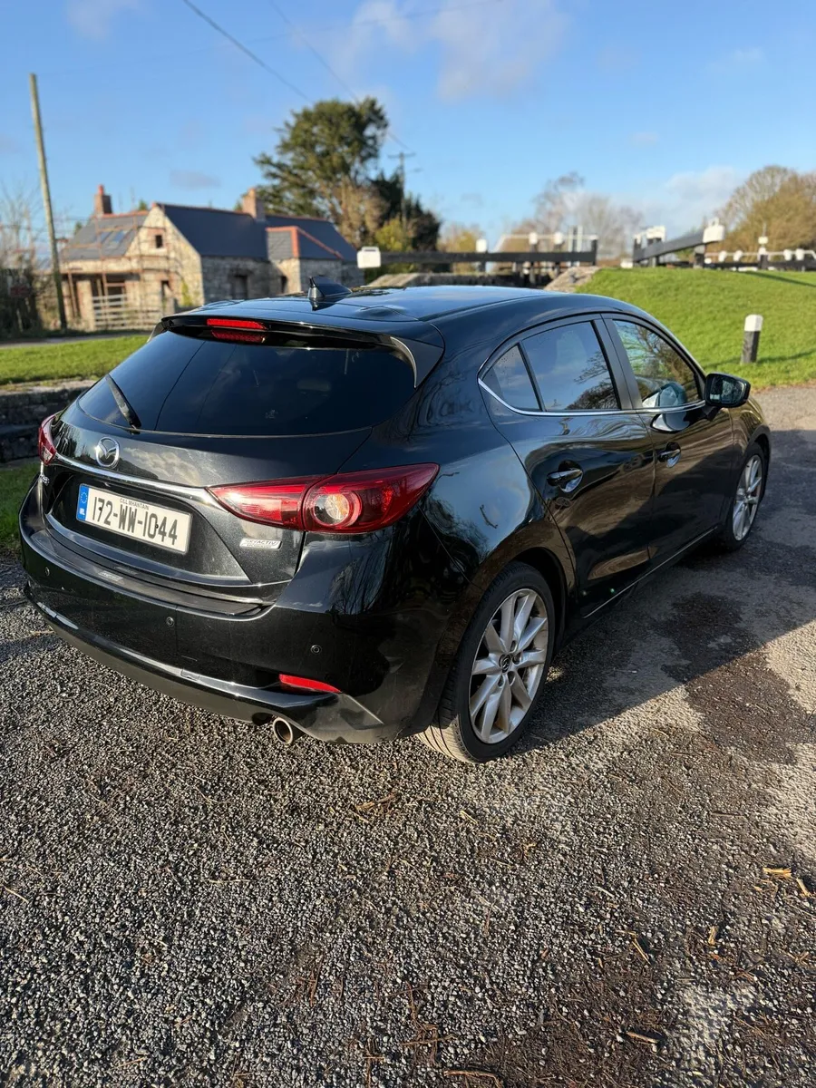 Mazda 3  2017 - Image 4