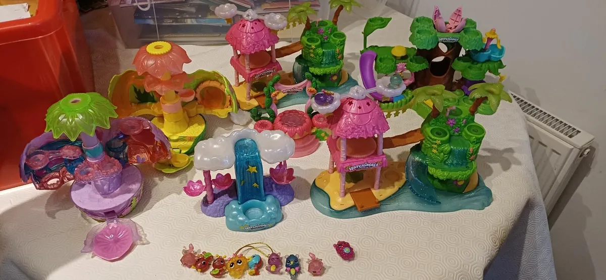 Hatchimals Bundle - Image 1