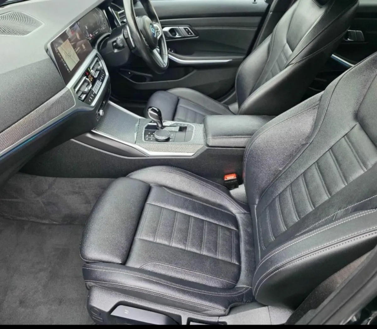 BMW 330E M SPORT PRO PACK 292bhp Auto - Image 4